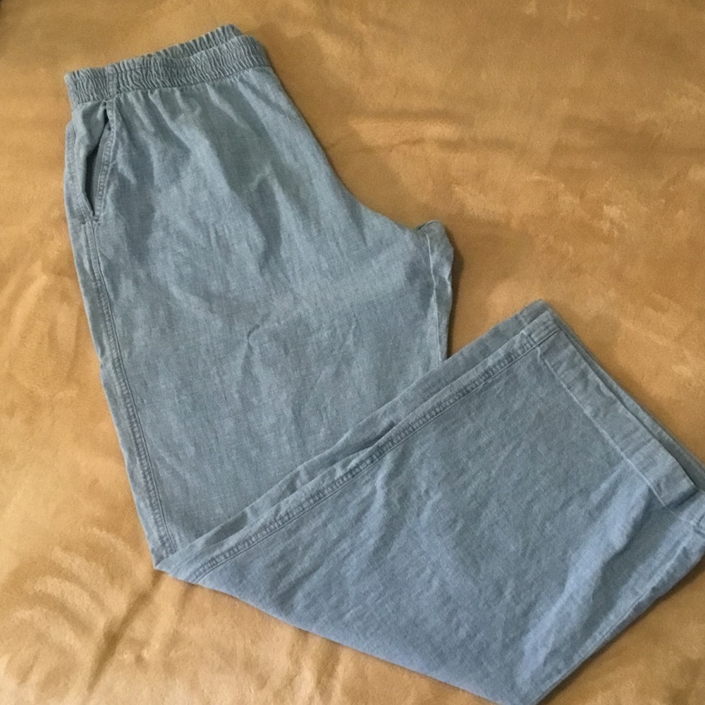 Coldwater Creek Light Blue Chambray Pull-On Pants